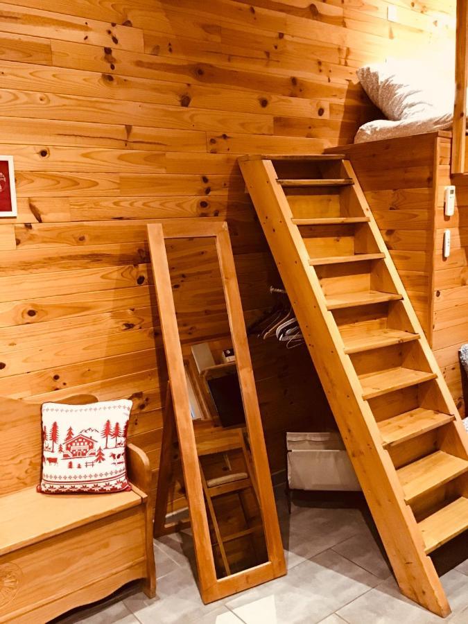 Le Chalet De La Ferme Du Tertre Villers-au-Tertre 外观 照片