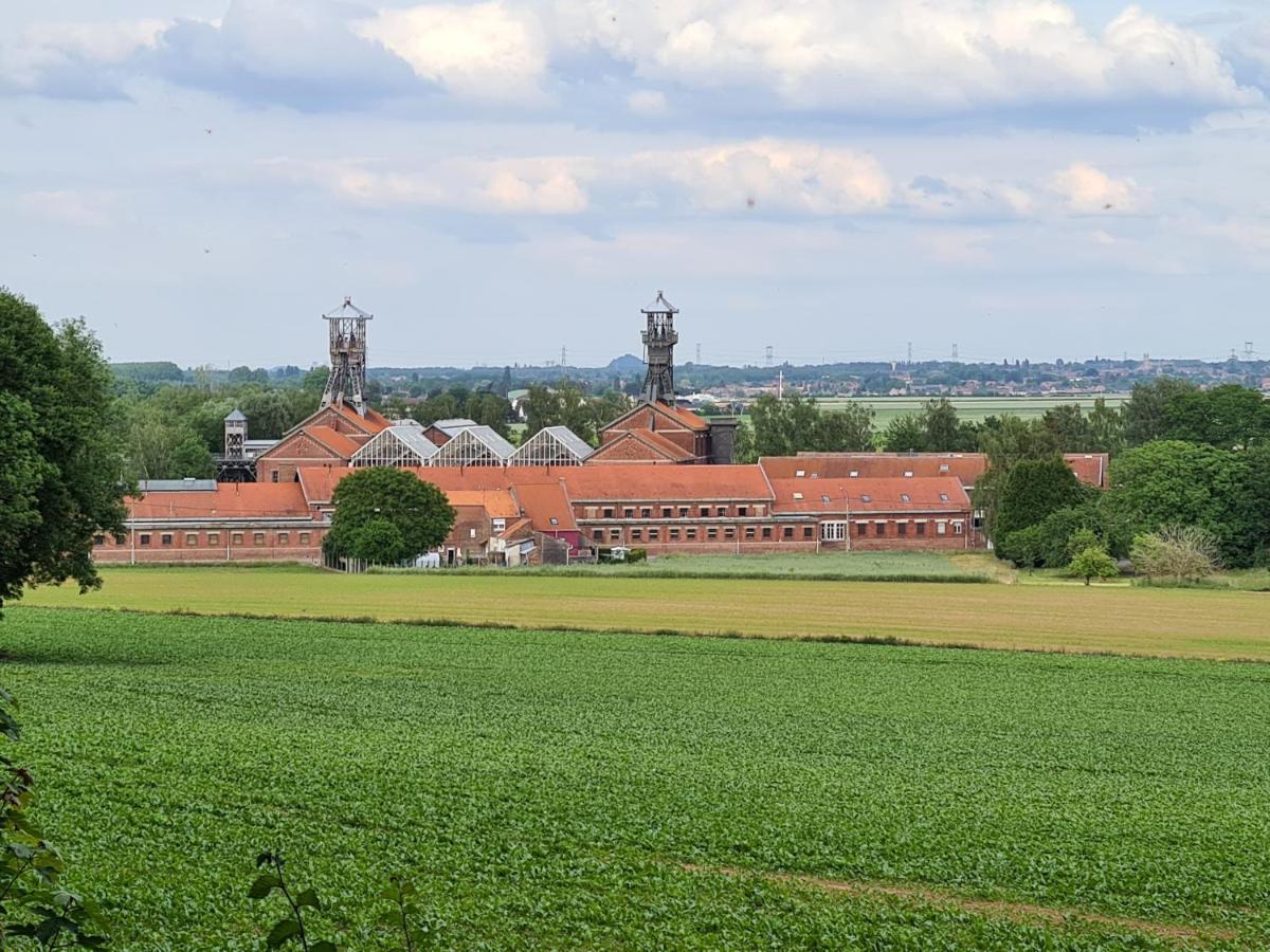 Le Chalet De La Ferme Du Tertre Villers-au-Tertre 外观 照片